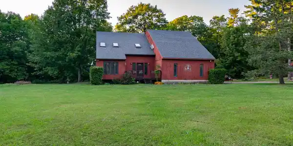 590 Red Rock