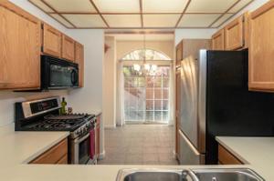 602 North Ave