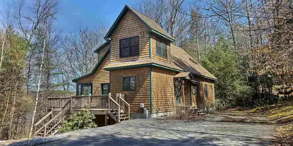 25 Otter Hill