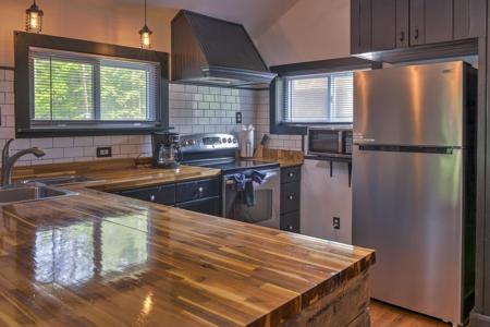 49 Forest Lake Circle