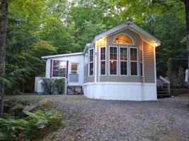 24 Upper Meadows