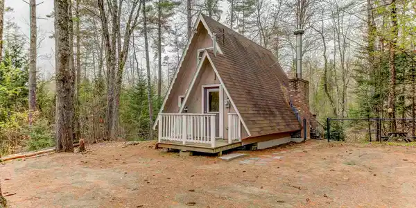 51 Lake Pine
