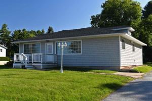 105 West Lakeshore