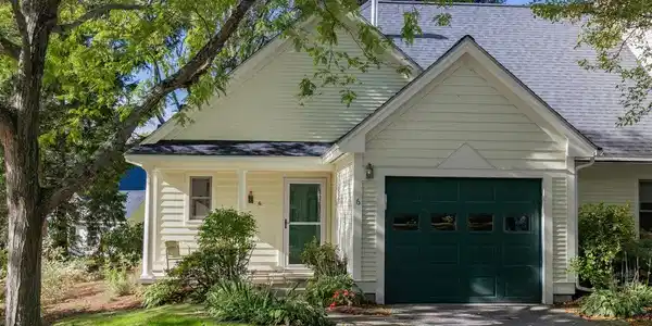6 Eastman Farm