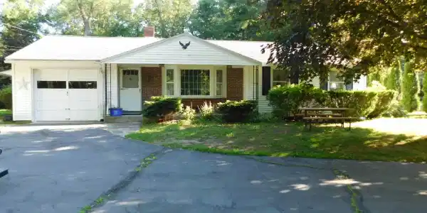 54 BRENTWOOD