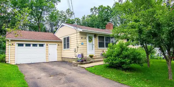 3065 North