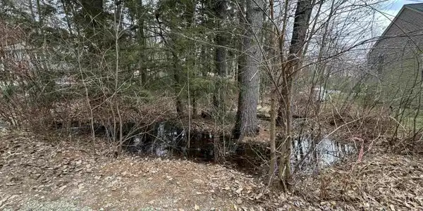 23 Winter Road