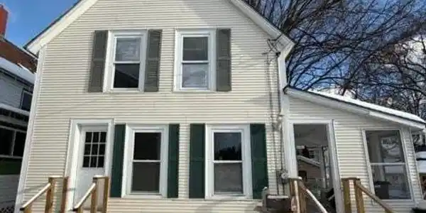 5 Evans Court