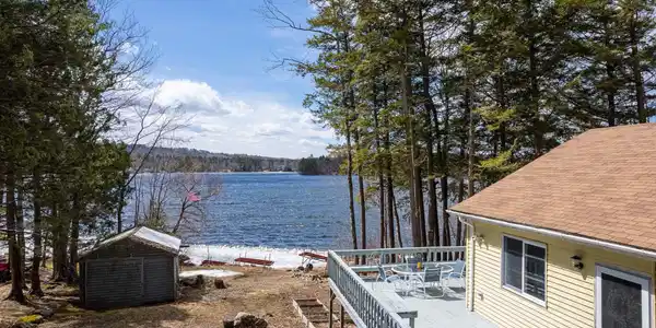 75 Bishop Shore
