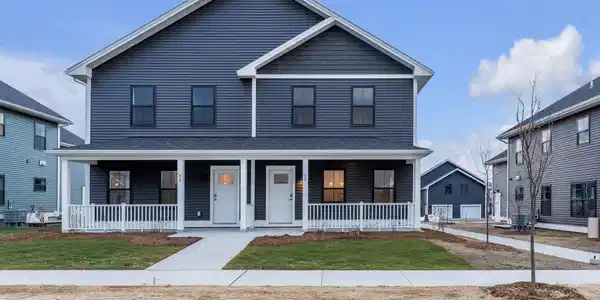 54 Farm Way