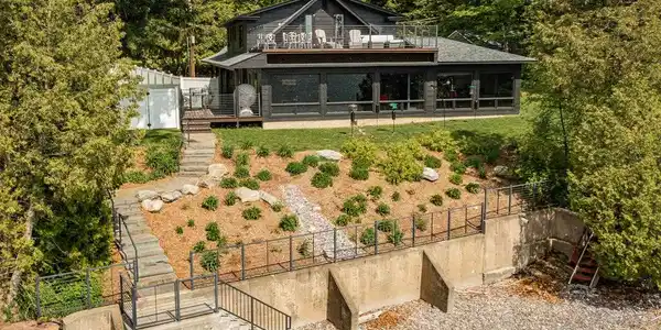 124 Sunset Cliff
