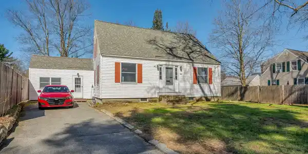222 Lawrence