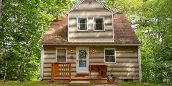 705 Long Shores