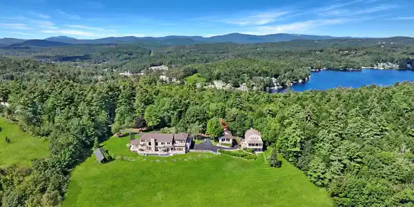 54 Harbor Hill Road