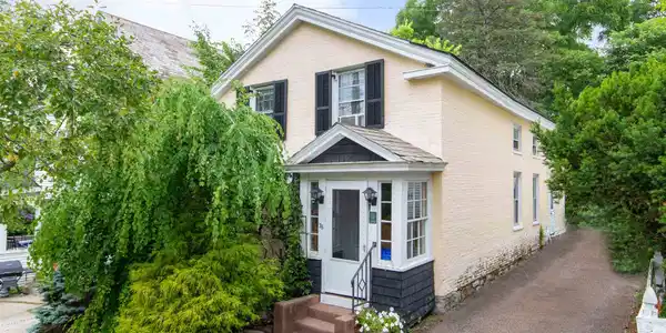 76 Spruce