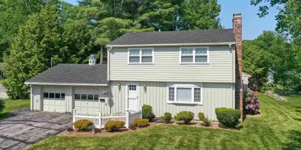 305 Holman
