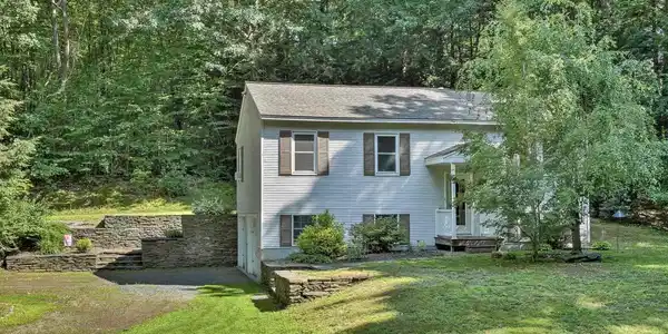 4 Cobleigh Estates