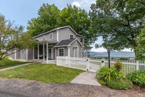 2284 Porters Point