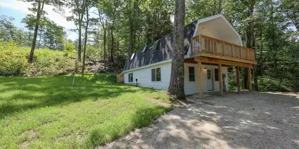 595 Berry River