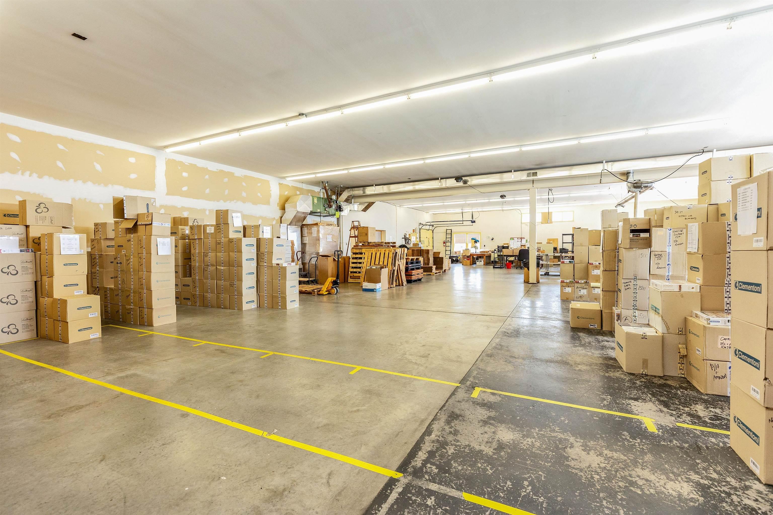 Image 1: Great Warehouse Space