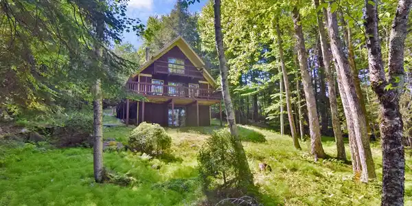 166 Lakeside