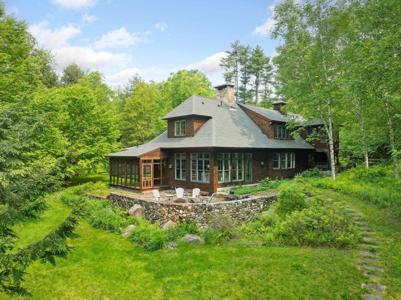 27 Burkehaven Lane