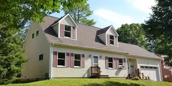 163 Lakewood