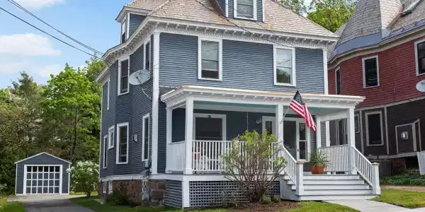 54 Bayview