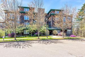 89 Claire Pointe