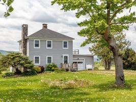 1712 Lake