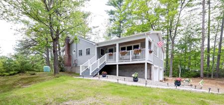 40 Emerald Point