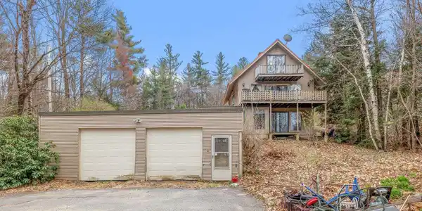 206 Steele Hill