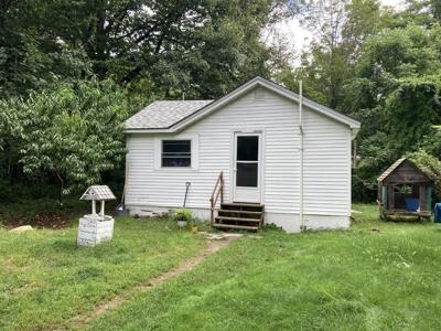 60 Peaked Hill