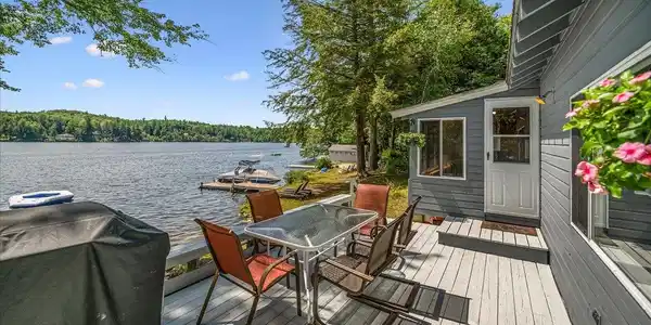 44 N Roberts Cove