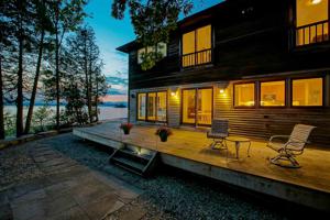 324 Wings Point