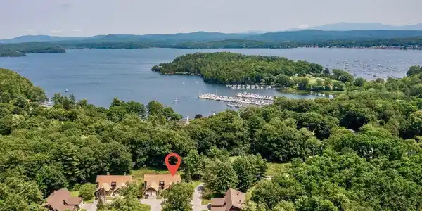 126 Woodbine by the Lake
