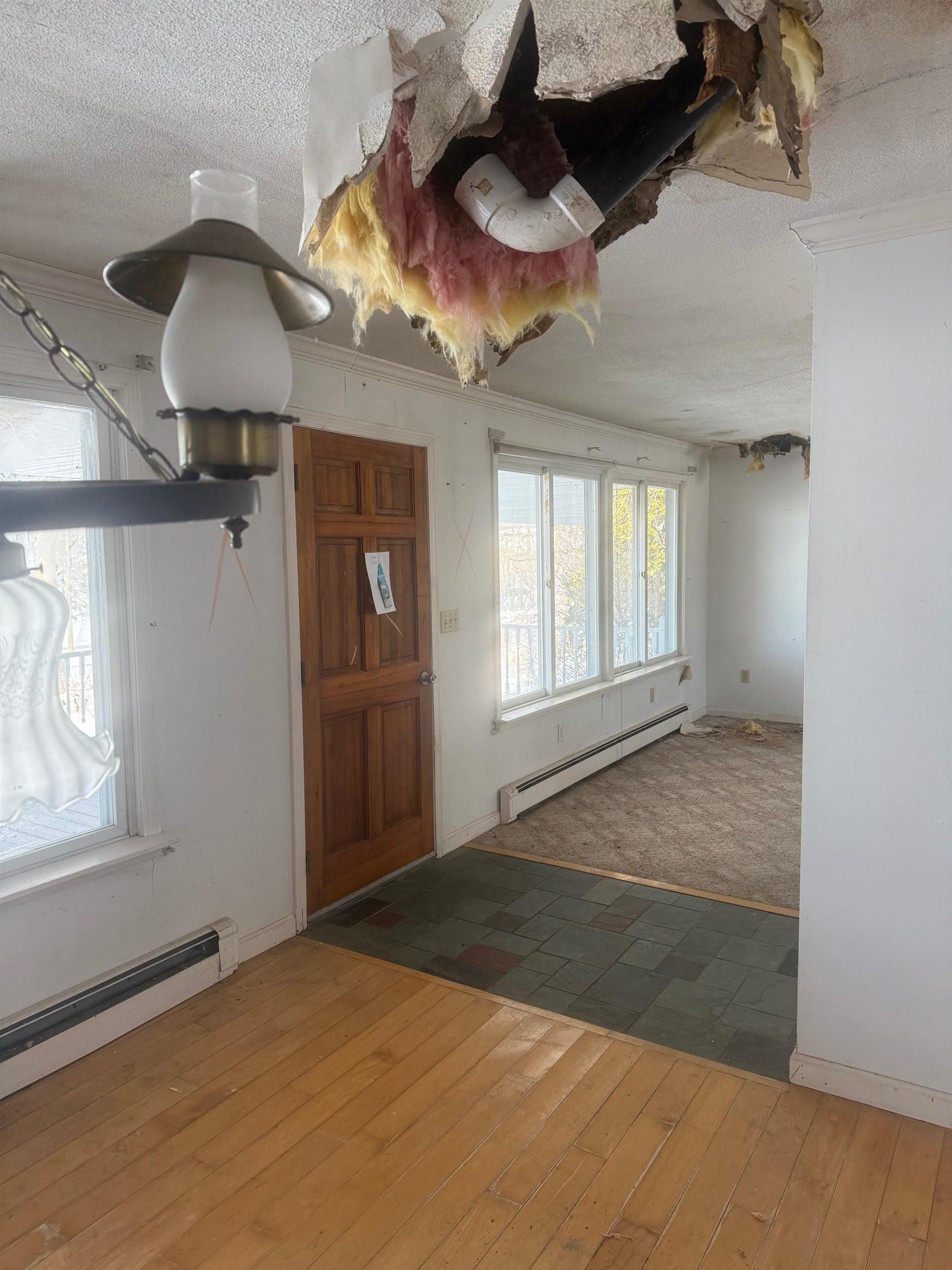 Image 2: damage Image 2: damage