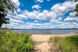 76 Hodsdon Shore
