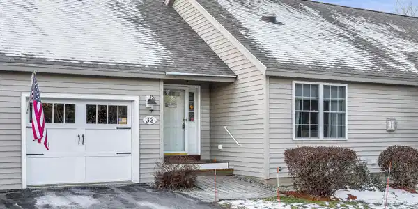 32 Autumn Lane