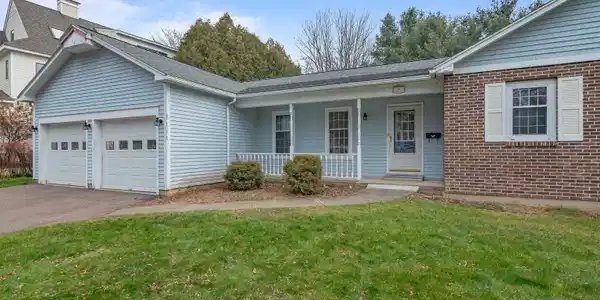 90 Cumberland Road