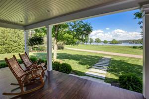 64 Waterview