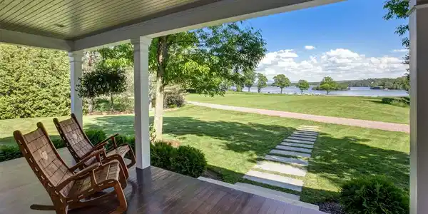 64 Waterview
