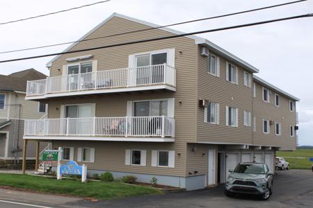 611 Ocean
