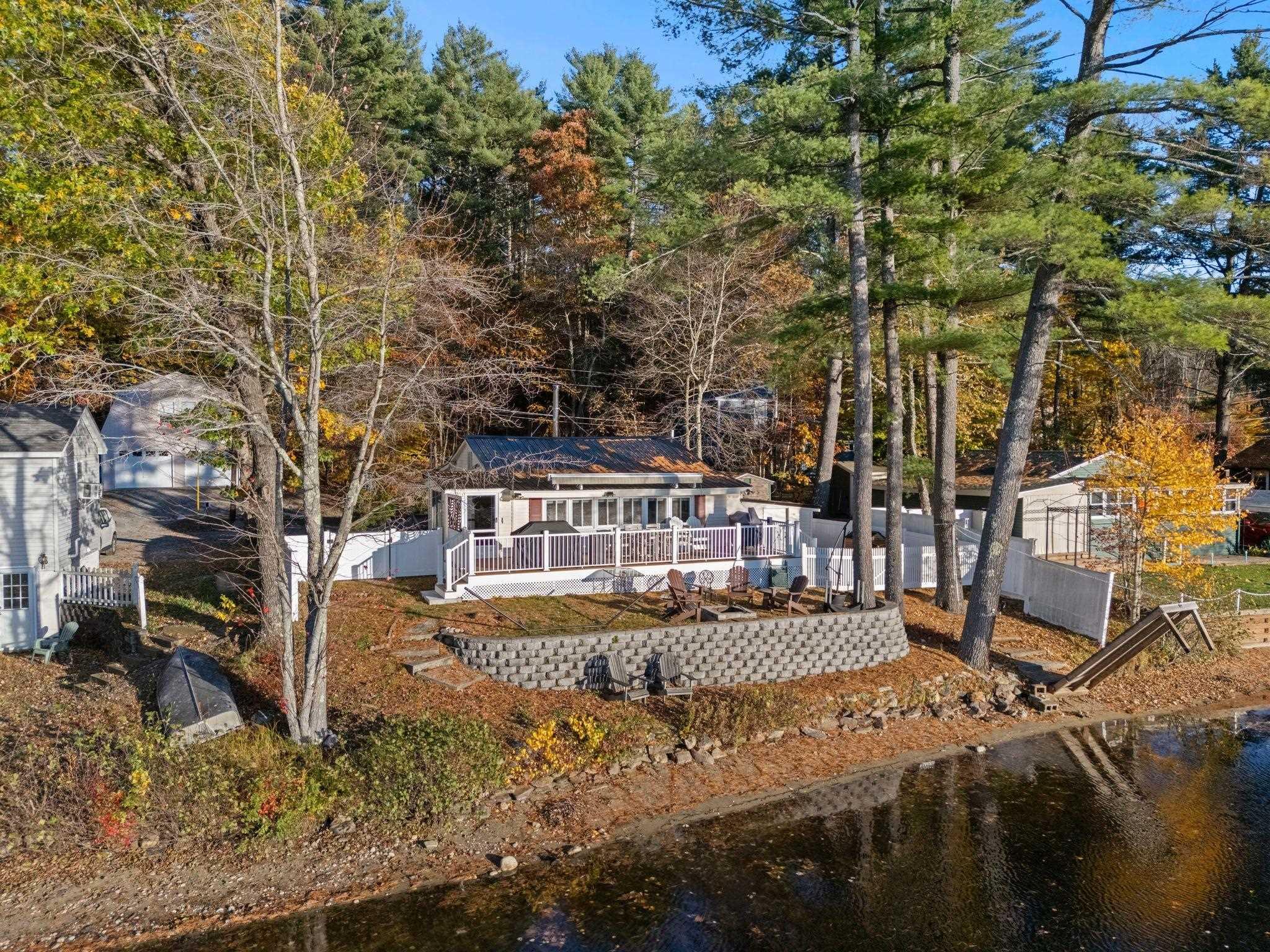Image 1: 93 Daniels Rd Weare, NH