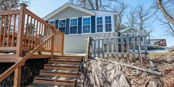 785 Laconia