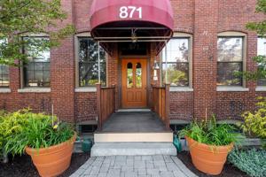 871 Islington