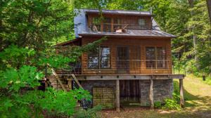 1002 Flat Rock