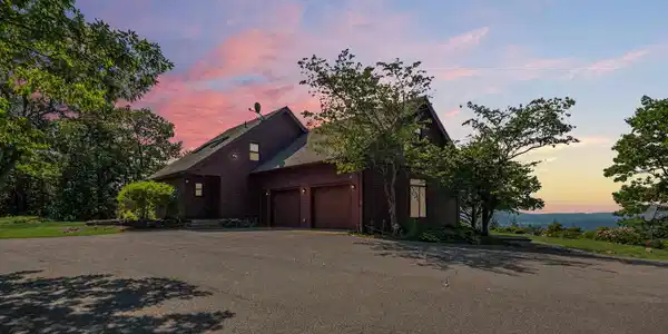 138 Cotton Hill