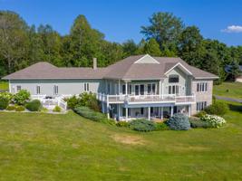 201 Fairfield Hill
