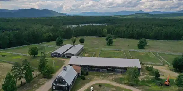 260 Huckins